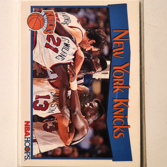 Patrick Ewing 1991 NBA Hoops New York Knicks huddle #291 NBA Basketball New York Knicks Excellent Sleeved