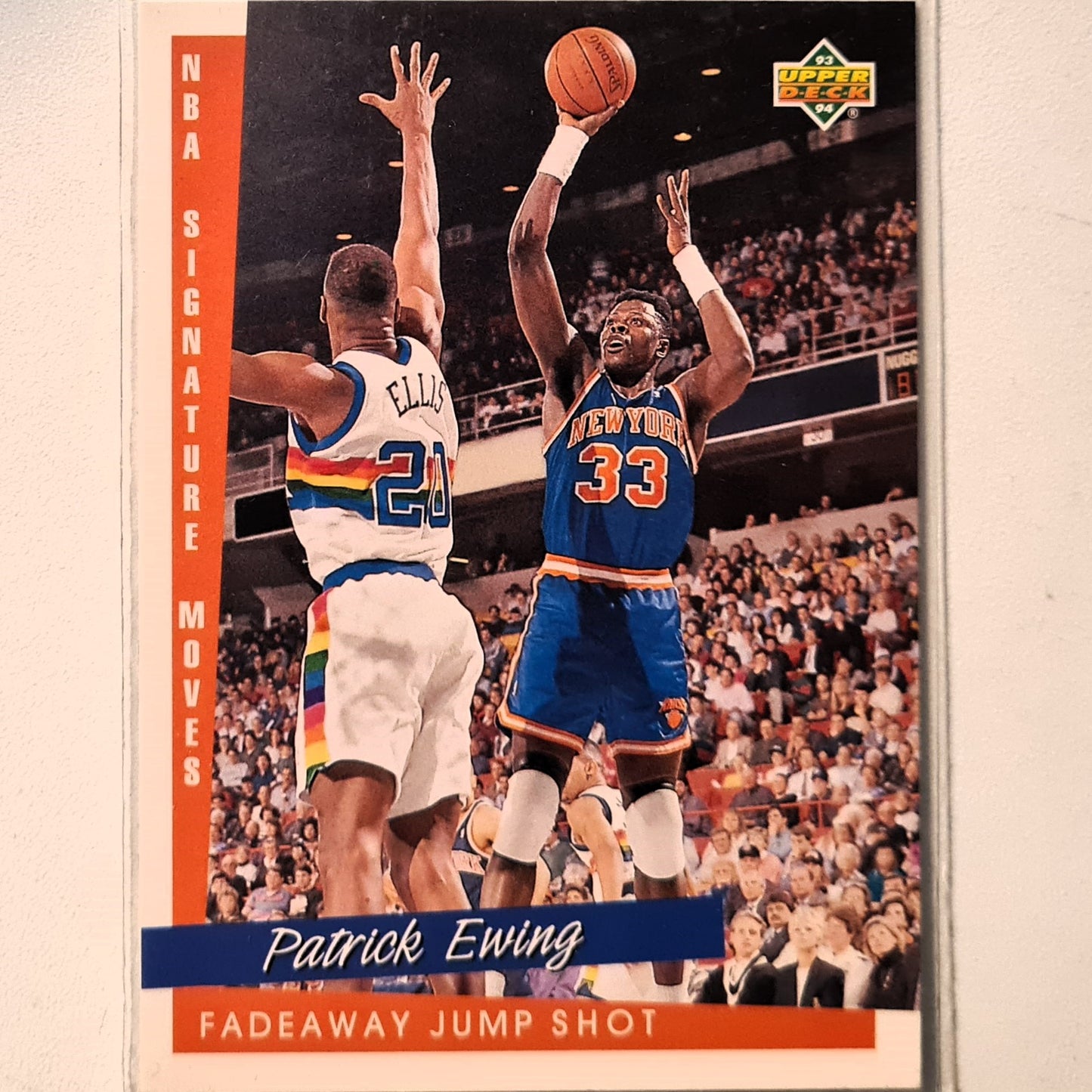 Patrick Ewing 1993 Upper-Deck Signature Moves #244 NBA Basketball New York Knicks Excellent Sleeved