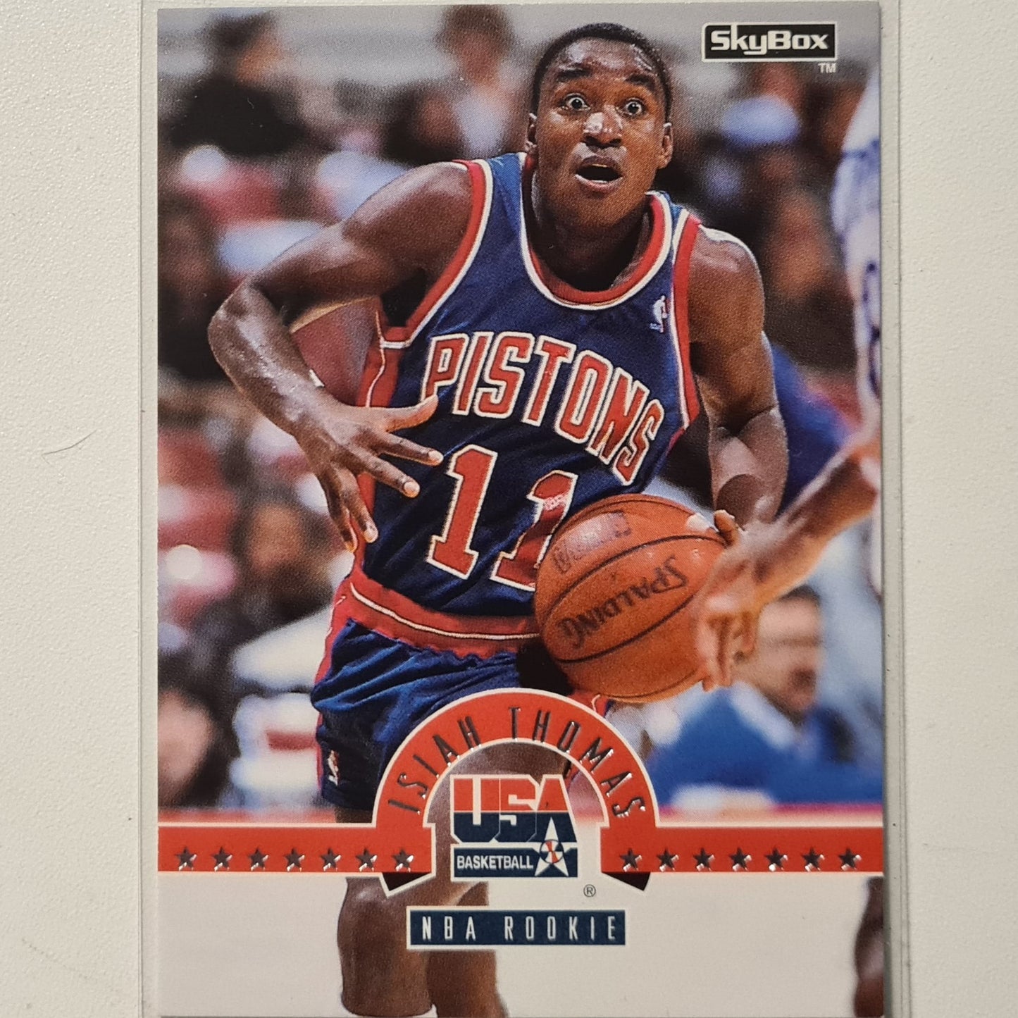 Isiah Thomas 1994 Skybox USA Basketball NBA Rookie #44 NBA Basketball Detroit Pistons very good Sleeved