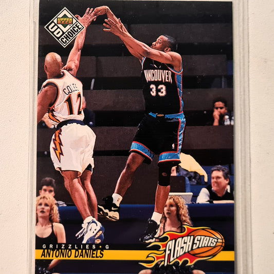 Antonio Daniels 1998 Upper-Deck Flash Stats #183 NBA Basketball Vancouver Grizzlies excellent Sleeved