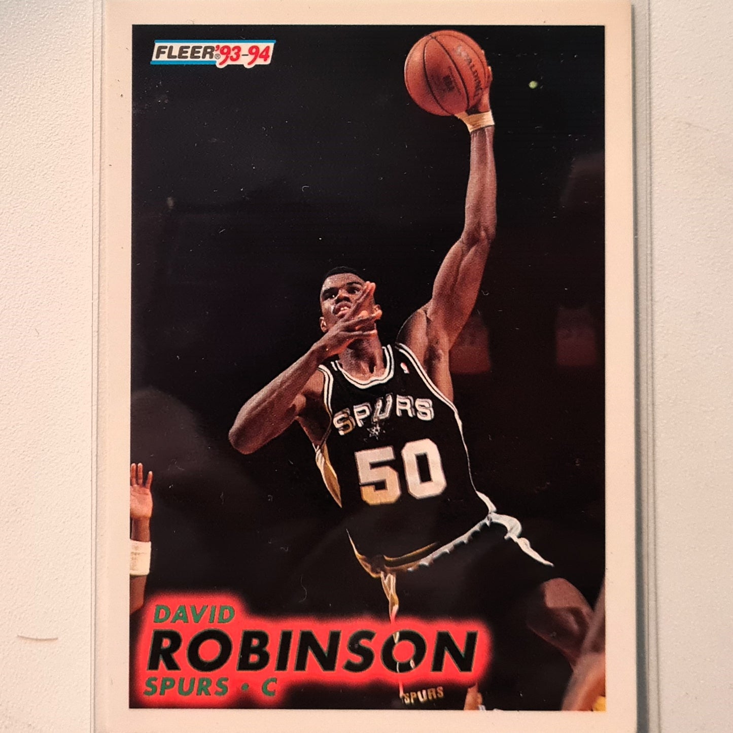 David Robinson 1993 Fleer 93-94 #196 NBA Basketball San Antonio Spurs excellent Sleeved