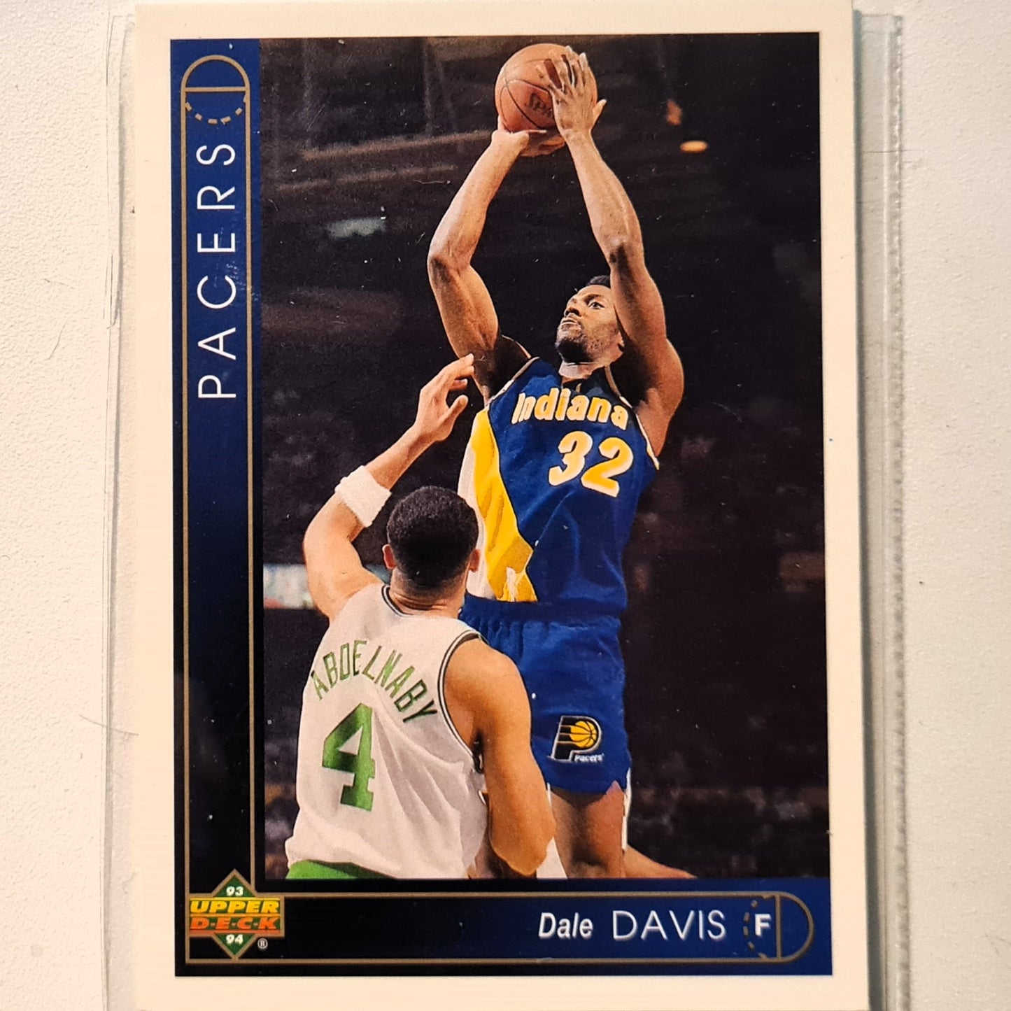 Dale Davis 1993 Upper Deck #119 NBA Basketball Indiana Pacers  Excellent Sleeved