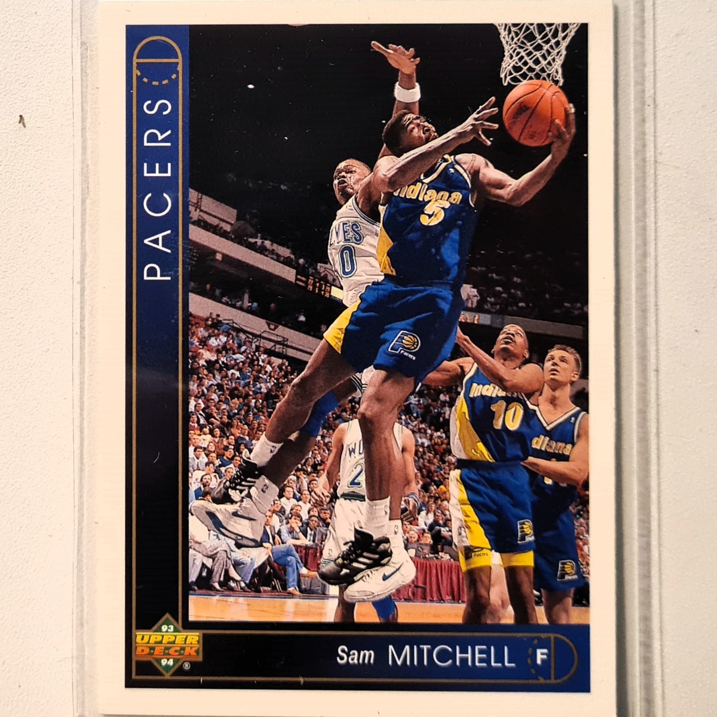 Sam Mitchell 1993 Upper Deck #98 NBA Basketball Indiana Pacers  Excellent Sleeved