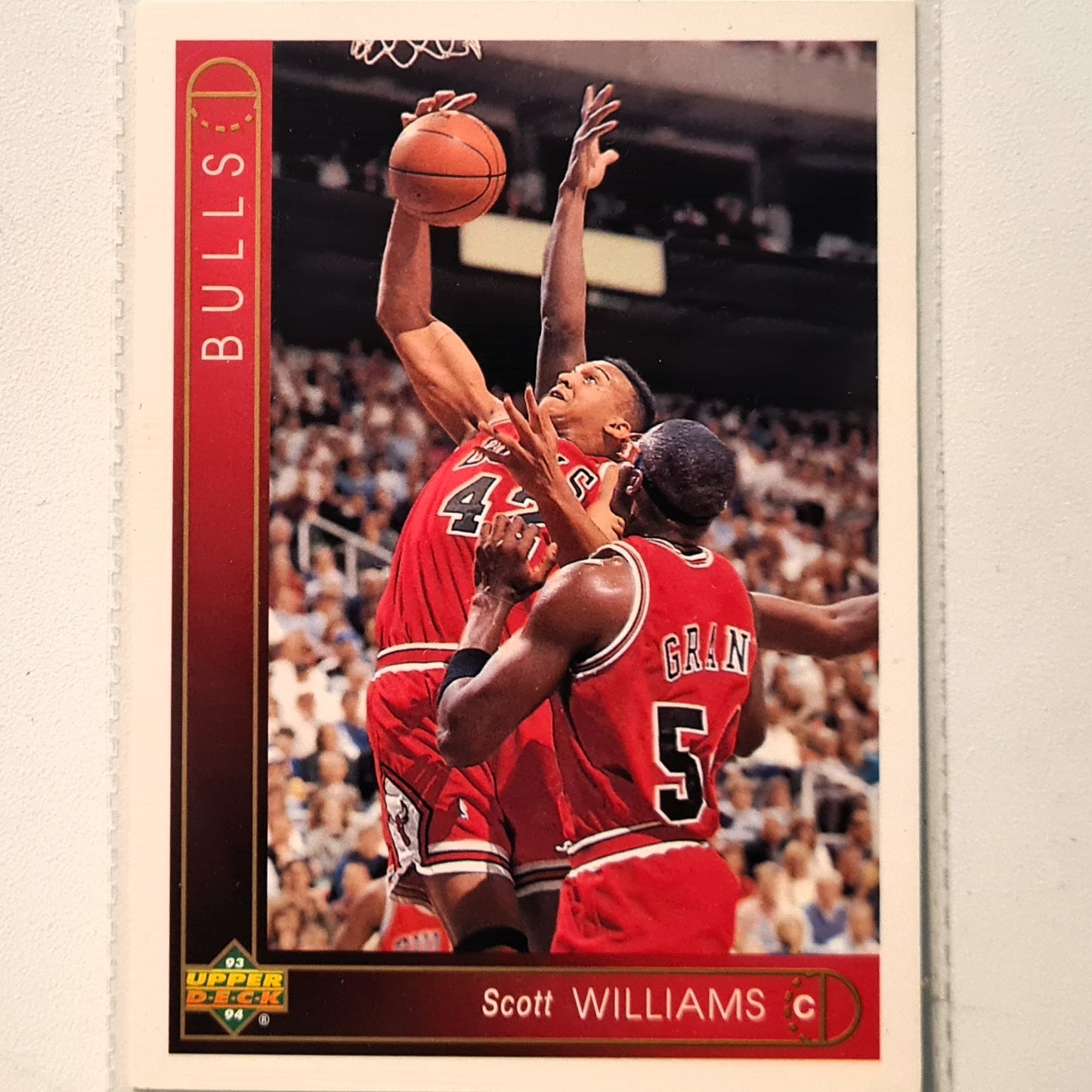 Scott Williams 1993 Upper Deck #306 NBA Basketball Chicago Bulls  Excellent Sleeved