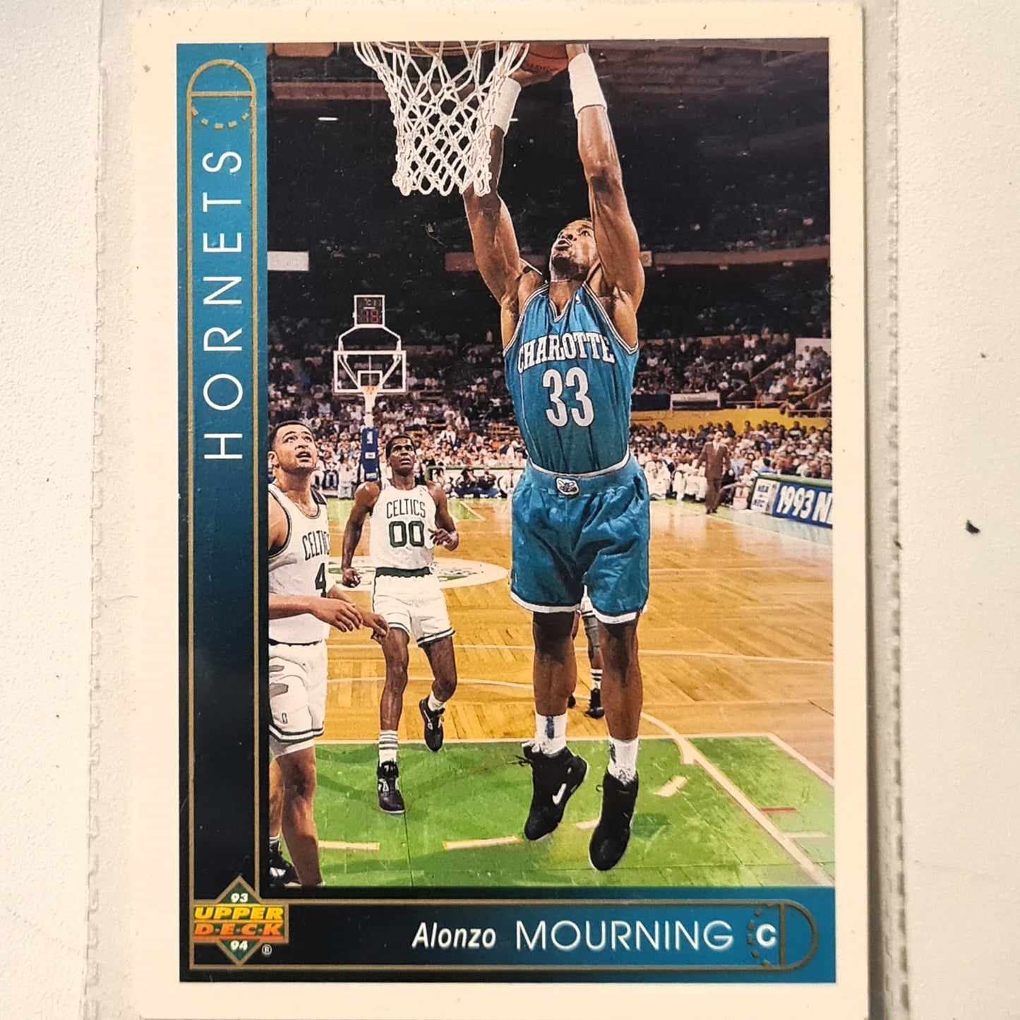 Alonzo Mourning 1993 Upper Deck #333 NBA Basketball Charlotte Hornets Excellent Sleeved