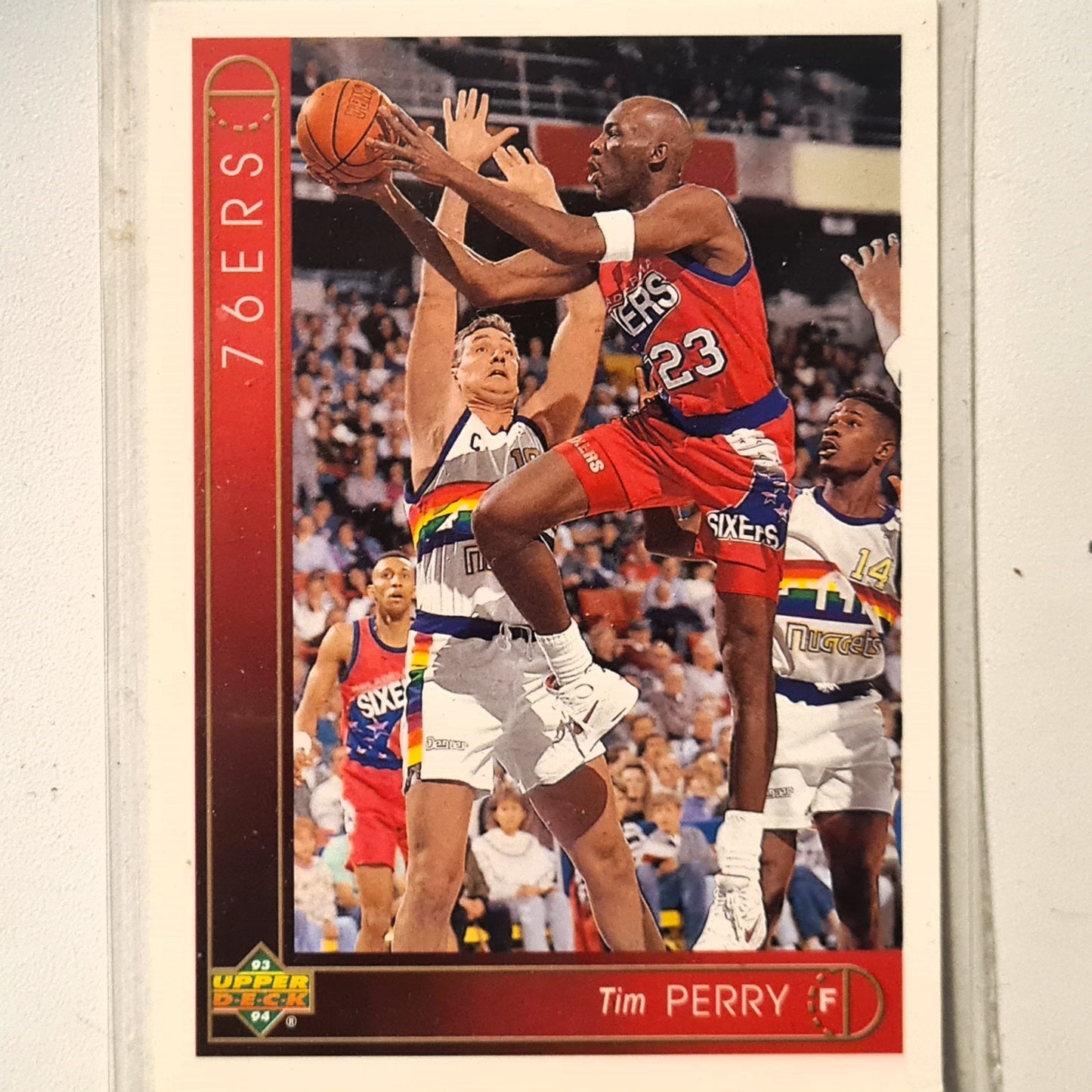 Tim Perry 1993 Upper Deck #100 NBA Basketball Philadelphia 76ers Excellent Sleeved