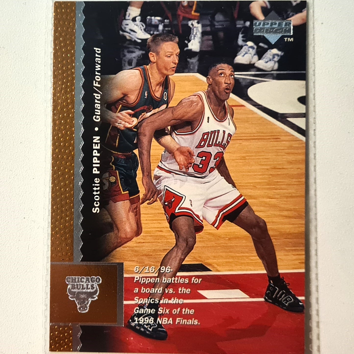 Scottie Pippen 1997 Upper-Deck #197 NBA Basketball Chicago Bulls Very good sleeved