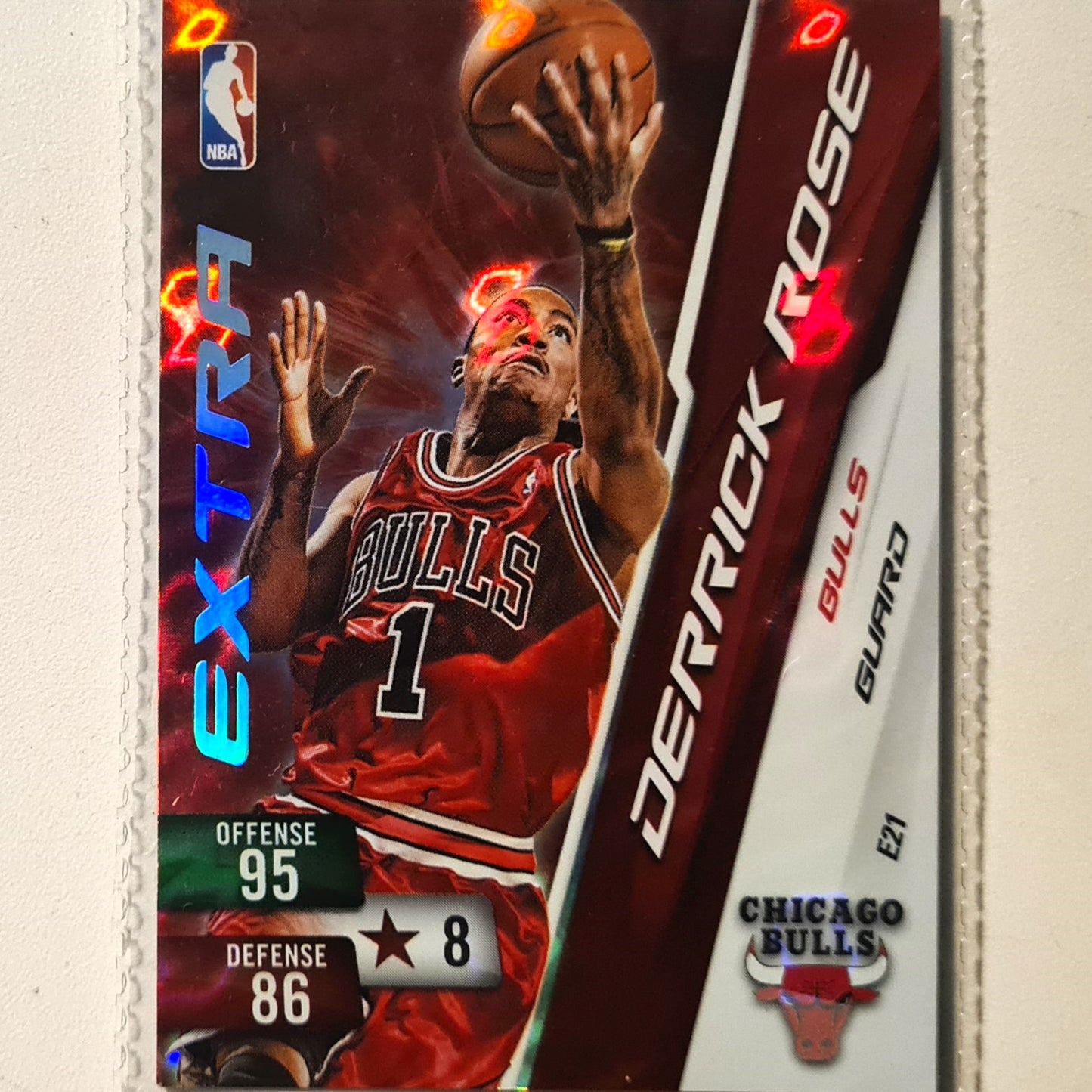 Derrick Rose 2010-11 Panini Adrenalyn XL Extra Hologram E21 NBA Basketball Chicago Bulls very good sleeved