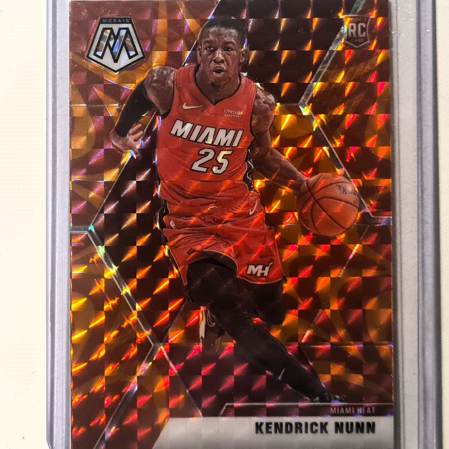 Kendrick Nunn Panini Mosaic orange/purple reactive prizm Rookie RC #234 NBA Basketball Miami Heat Mint Sleeved