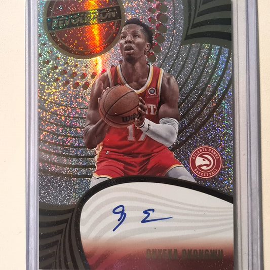 Onyeka Okongwu 2023-24 Panini Revolution  Auto signature A-OQH NBA Basketball Atlanta Hawks Excellent Sleeved