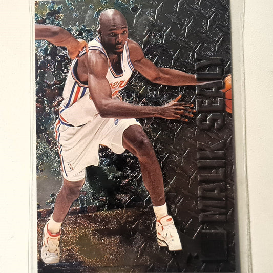 Malik Sealy 1996 Fleer metal 96-97  #45 NBA Basketball Los Angeles Clippers Excellent sleeved