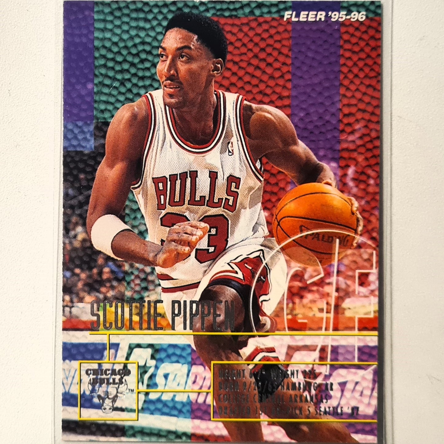 Scottie Pippen 1995 Fleer 95-96 #26 NBA Basketball Chicago Bulls very good Sleeved