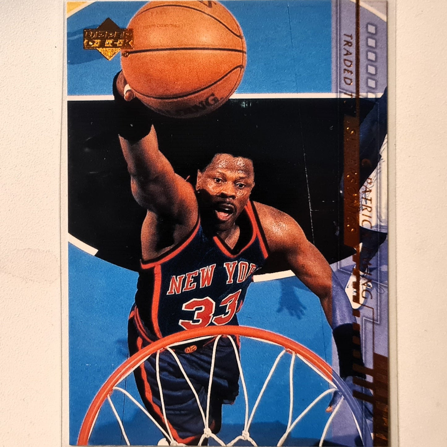 Patrick Ewing Upper-Deck 2000 #110 NBA Basketball New York Knicks good very good sleeved