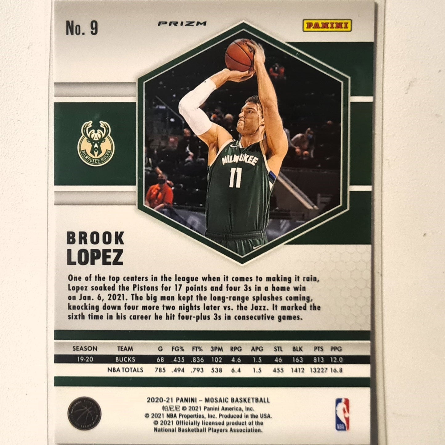 Brook Lopez 2020-21 Panini Mosaic orange reactive prizm #9 NBA Basketball Milwaukee Bucks Excellent/mint sleeved