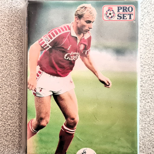 1991 Pro Set Football league Soccer cards mixed bundle 50 card job lot #SOC006