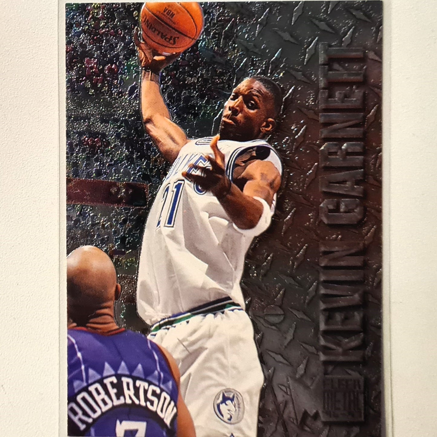 Kevin Garnett 1996 Fleer Metal 96-97 #58 NBA Basketball Minnesota Timberwolves Excellent Sleeved