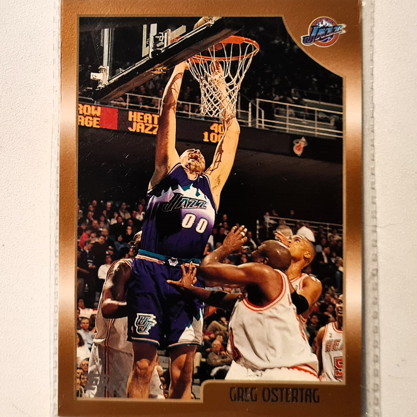 Greg Ostertag 1998 Topps #64 NBA Basketball Utah Jazz Excellent sleeved