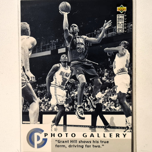 Grant Hill 1995 Upper-Deck Photo Gallery #398 NBA Basketball Detroit Pistons very good sleeved