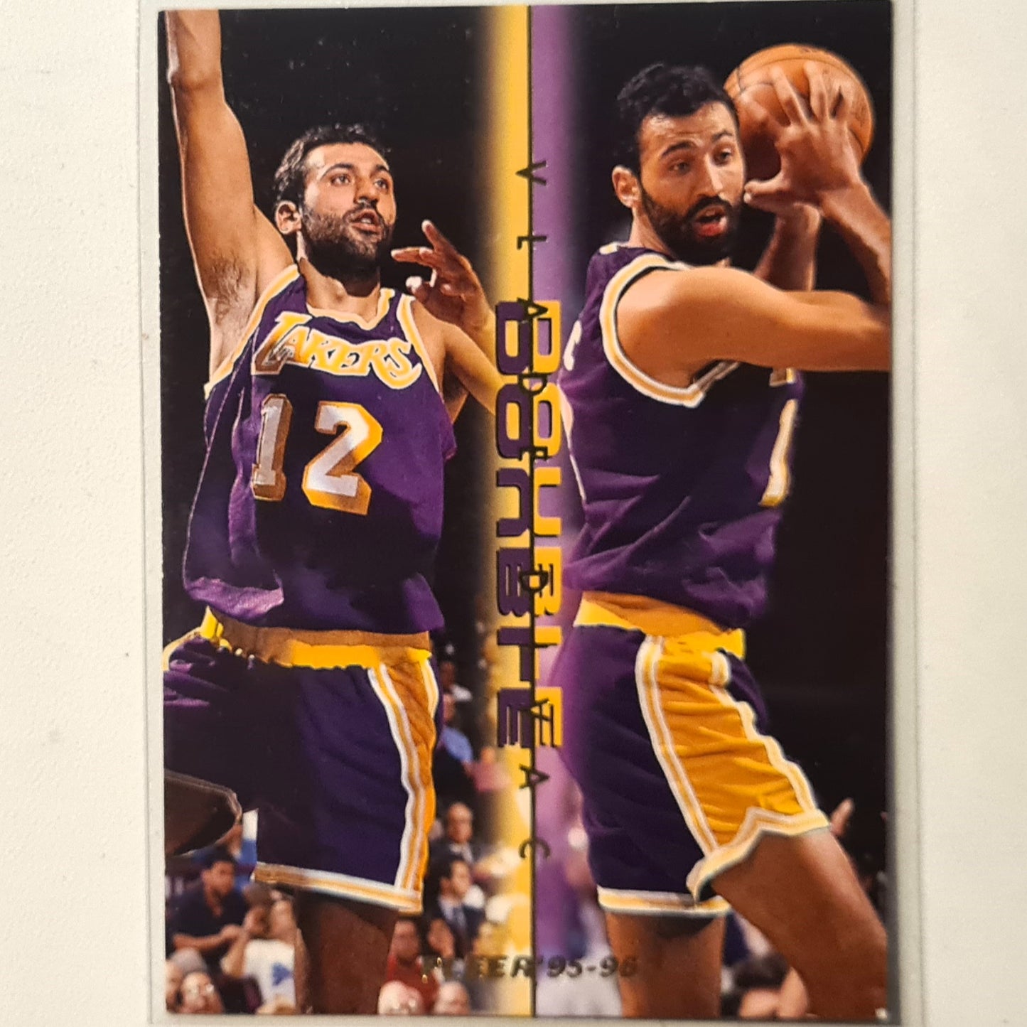 Vlade Divac 1995 Fleer 95-96 Double Double 2 of 12  NBA Basketball LA Lakers Excellent sleeved