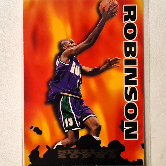 Glenn Robinson 1995 Skybox NBA Hoops Sizzlin Sophs #205 NBA Basketball Milwaukee Bucks Excellent Sleeved