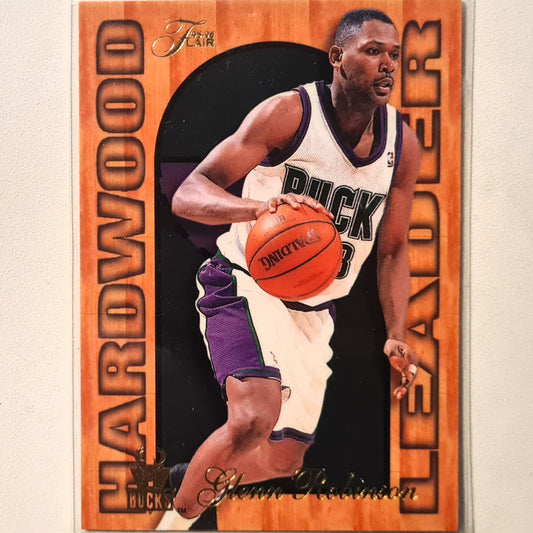 Glenn Robinson 1995 Fleer Flair 95-96 Hardwood Leader 15 OF 27 NBA Basketball Milwaukee Bucks Excellent Sleeved