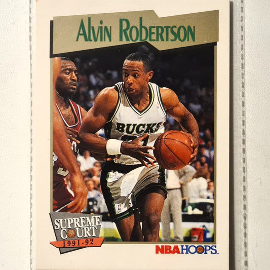 Alvin Robinson 1991 NBA Hoops Supreme Court #478 NBA Basketball Milwaukee Bucks very good Sleeved