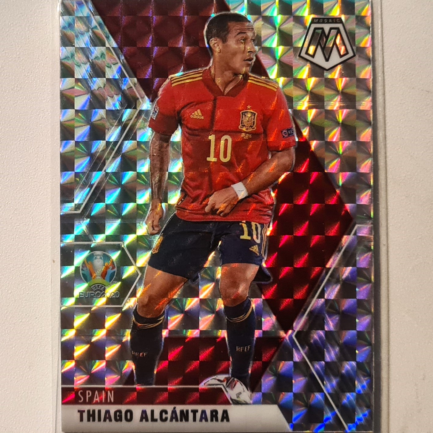 Thiago Alcantara 2021 euro 2020  Panini Mosaic Prizm #168 Soccer football Spain Excellent sleeved