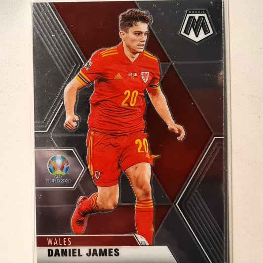 Daniel James 2021 euro 2020 Panini Mosaic #194 Soccer football Wales Excellent sleeved