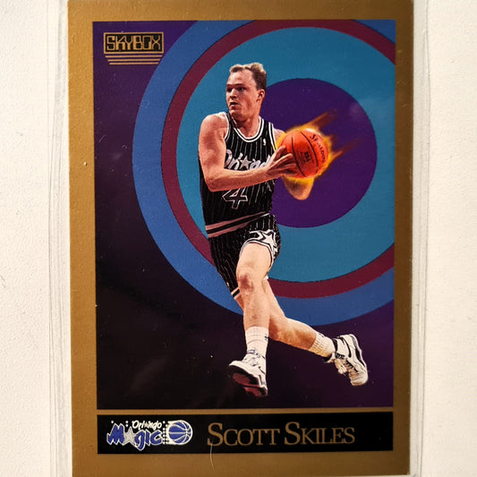 Scott Skiles 1990 Skybox #205 NBA Basketball Orlando Magic very good Sleeved