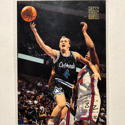 Scott Skiles 1993 Topps Stadium Club triple double #104 NBA Basketball Orlando Magic very good Sleeved