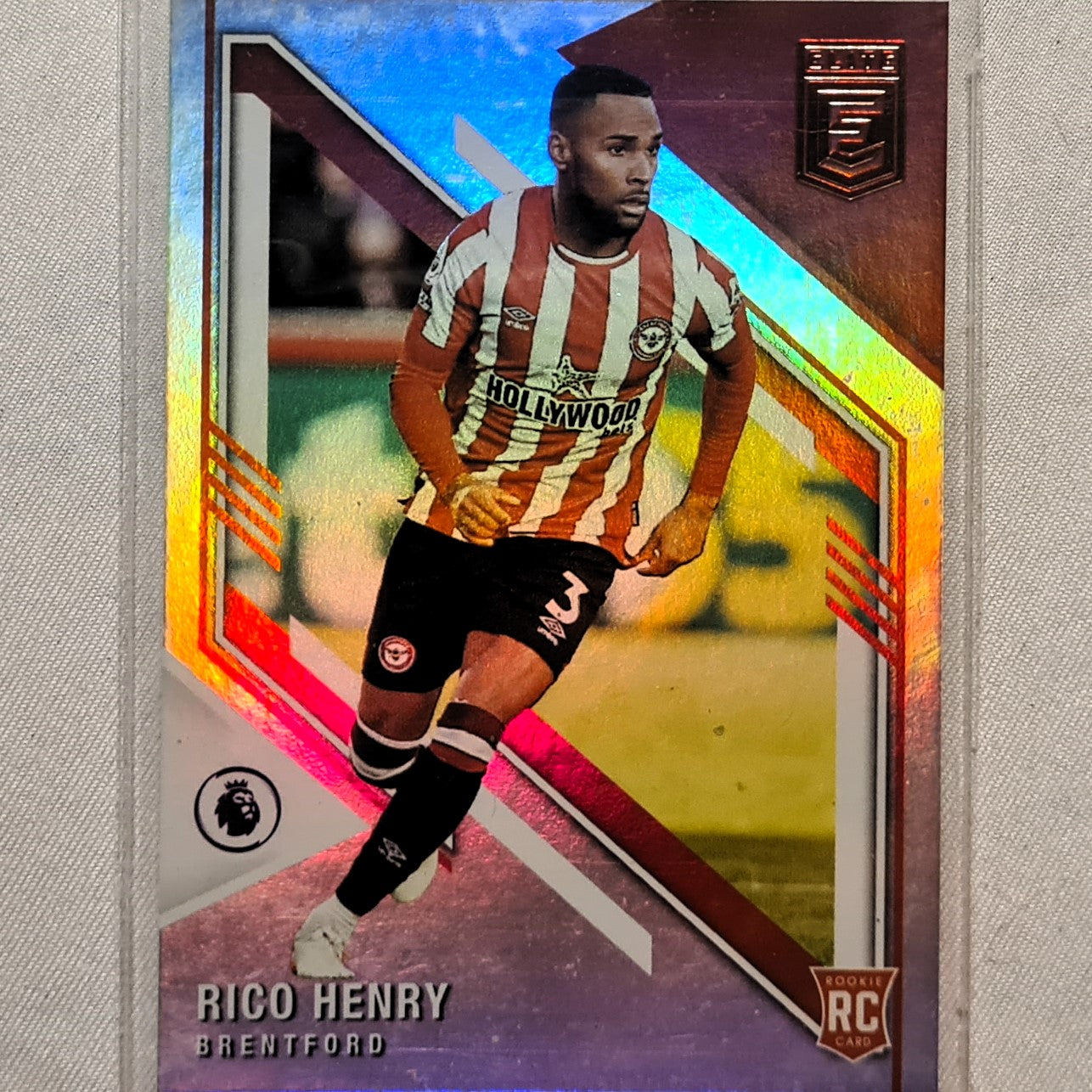 Rico Henry 2021-22 Panini Donruss Elite Premier League Rookie RC #24 Soccer Football Brentford excellent/mint Sleeved