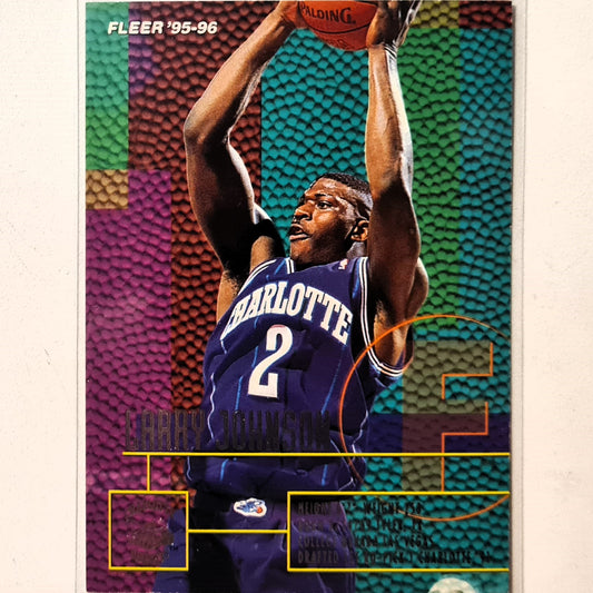 Larry Johnson 1995 Fleer 95-96 #18 NBA Basketball Charlotte Hornets Excellent sleeved