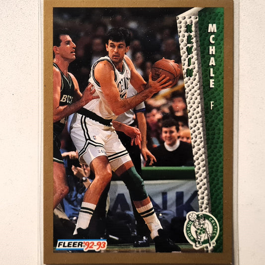 Kevin McHale 1992 Fleer 92-93  #17 NBA Basketball Boston Celtics very good Sleeved
