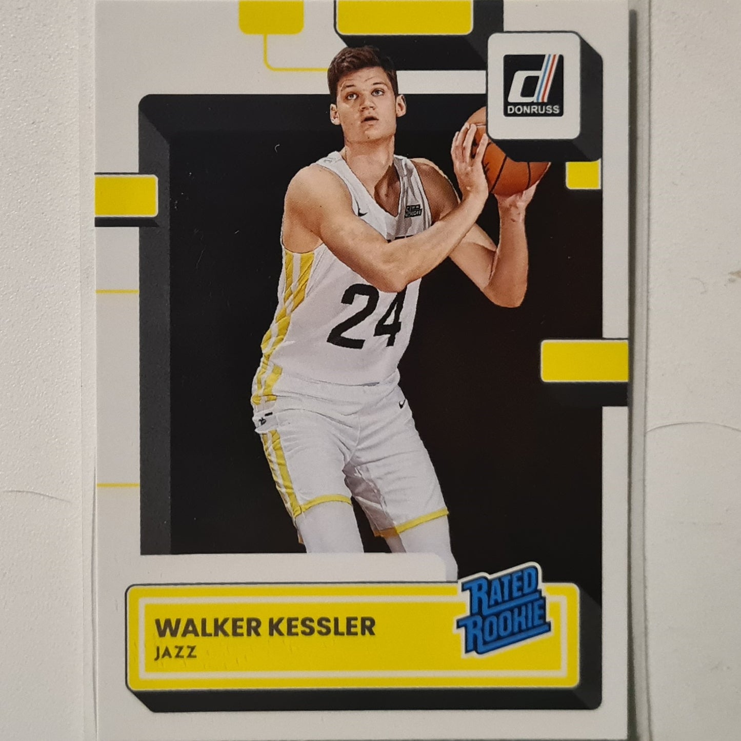 Walker Kessler 2022-23 Panini Donruss Rated Rookie RC #222 NBA Basketball Utah Jazz Excellent