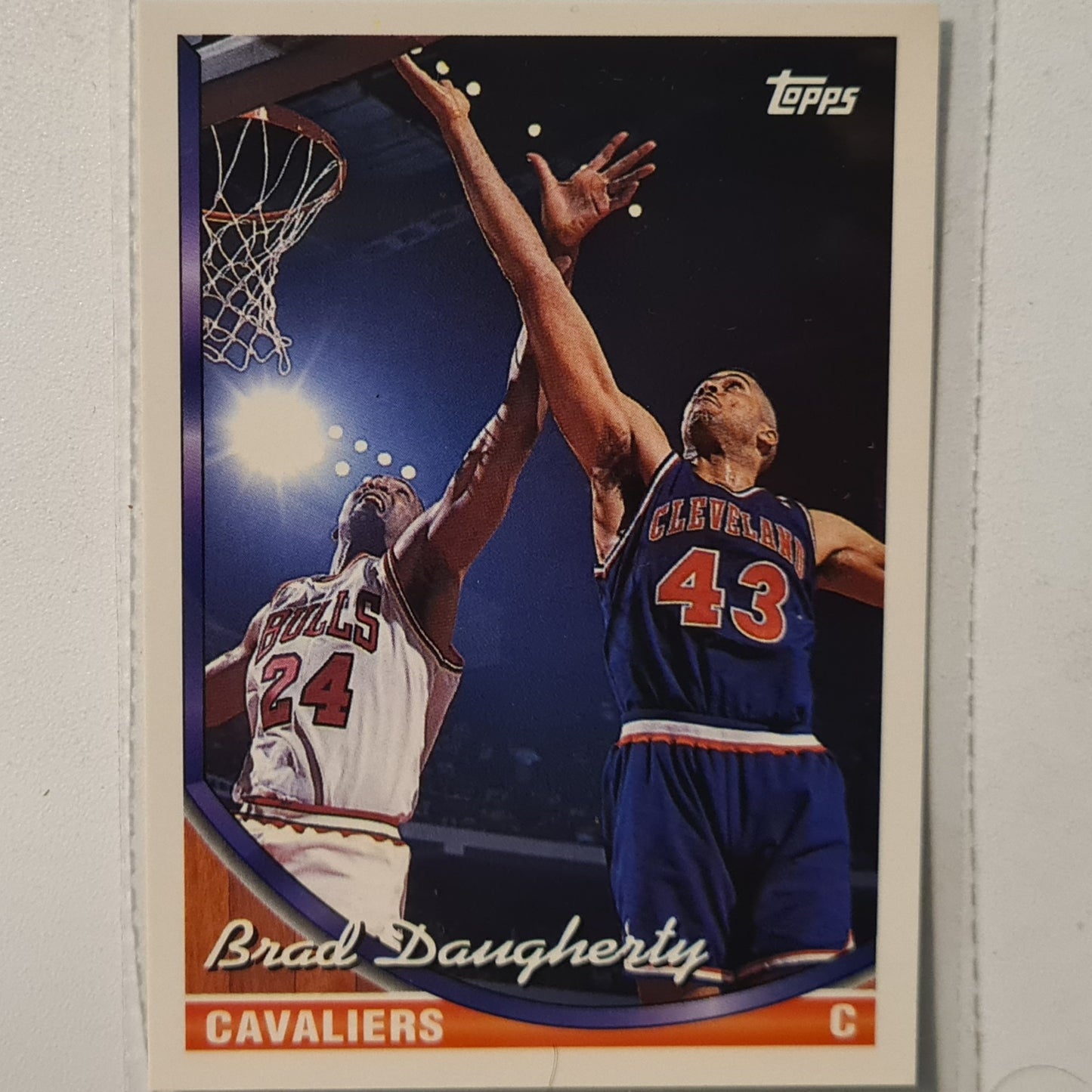 Brad Daugherty 1994 Topps  #349 NBA Basketball Cleveland Cavaliers Excellent sleeved