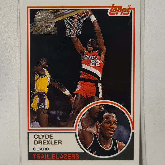 Clyde Drexler 1993 Topps Rookie Archives Gold variant RC #33 Portland Trail Blazers Excellent Sleeved