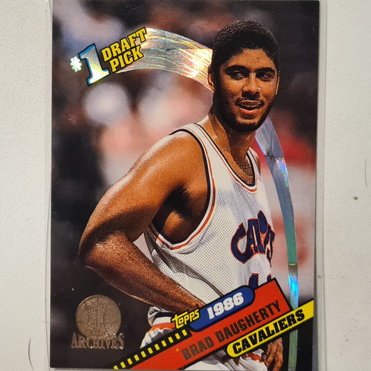 Brad Daugherty 1993 Topps Rookie Archives Gold variant RC #6 Cleveland Cavaliers Excellent Sleeved