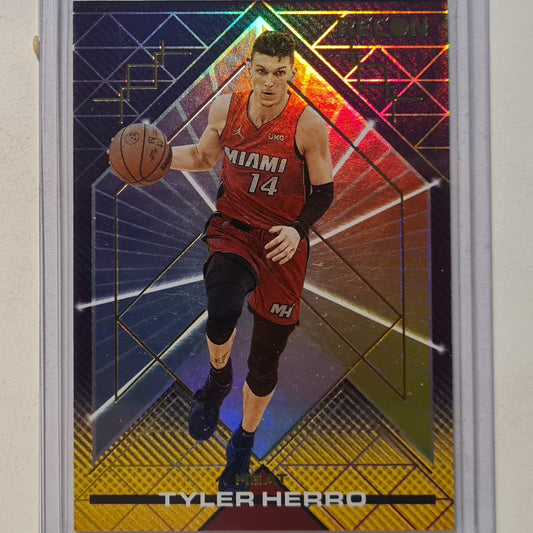 Tyler Herro 2021-22 Panini Recon #58 NBA Basketball Miami Heat excellent/mint Sleeved