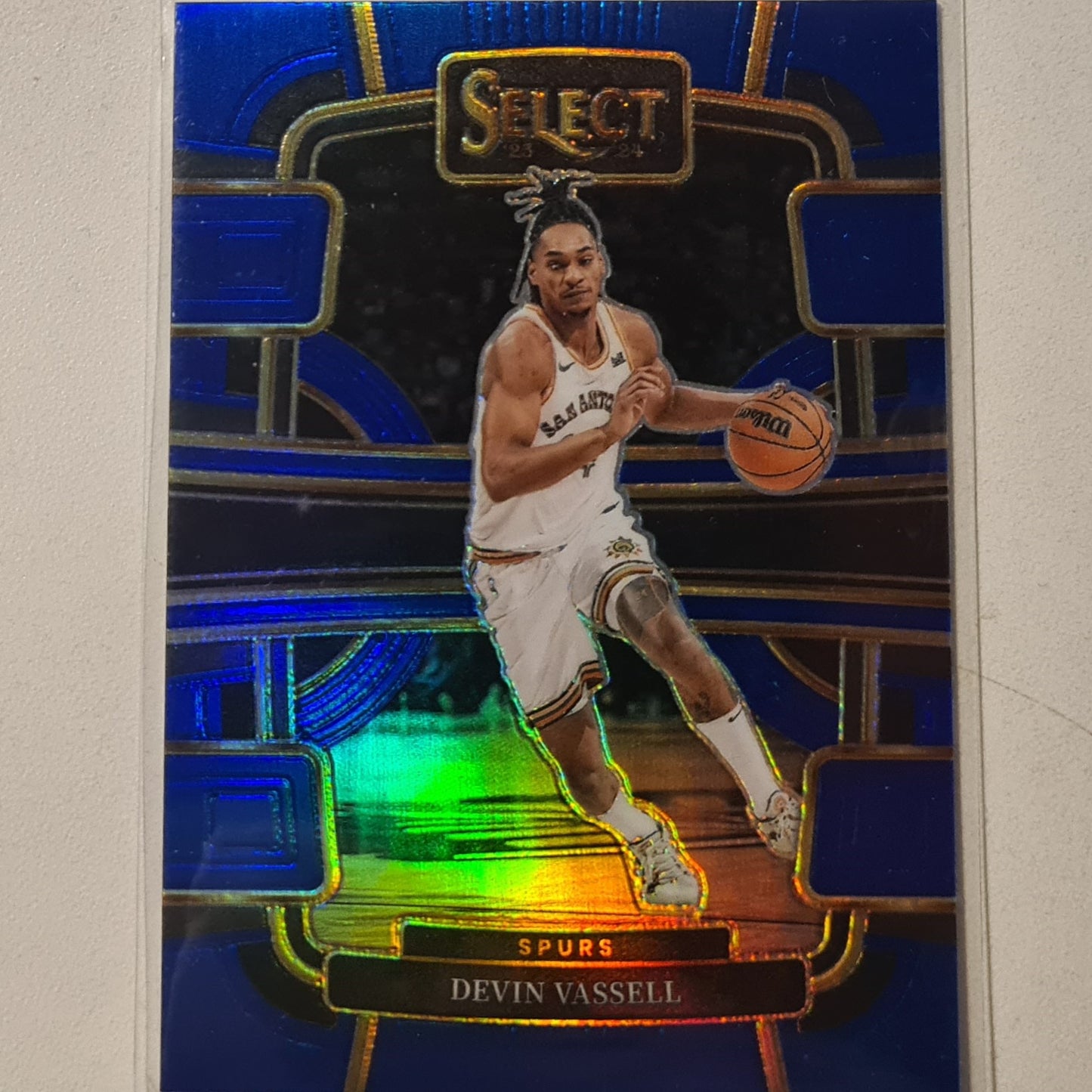 Devin Vassell 2023-24 Panini Select blue Prizm refractor #48 NBA Basketball San Antonio Excellent/mint sleeved