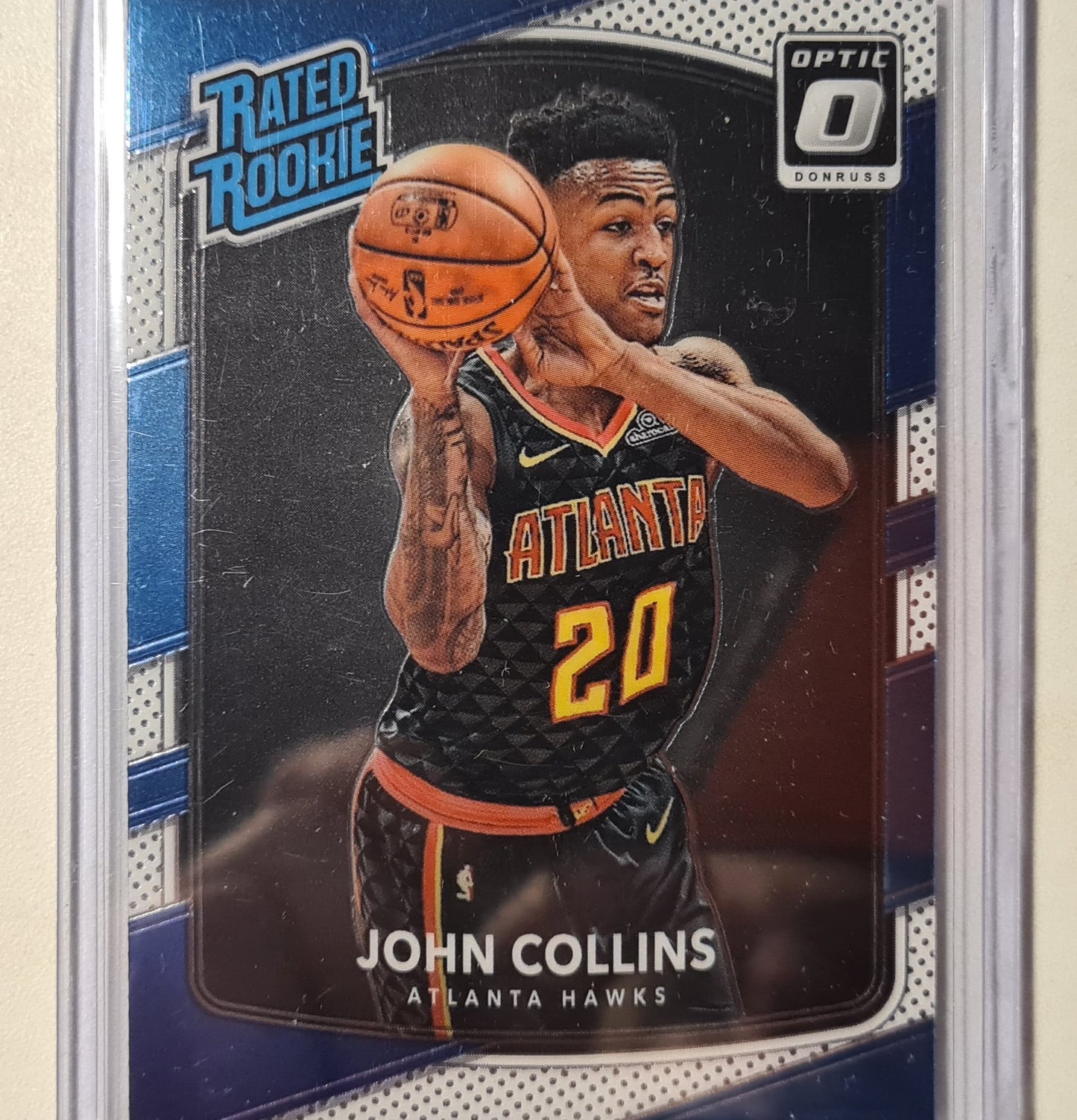 John Collins 2017-18 Panini Donruss Optic Rated Rookie RC #182 NBA Basketball Atlanta Hawks Excellent sleeved