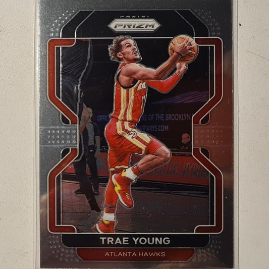 Trae Young  2021-22 Panini Prizm #26 NBA Basketball Atlanta Hawks Excellent sleeved