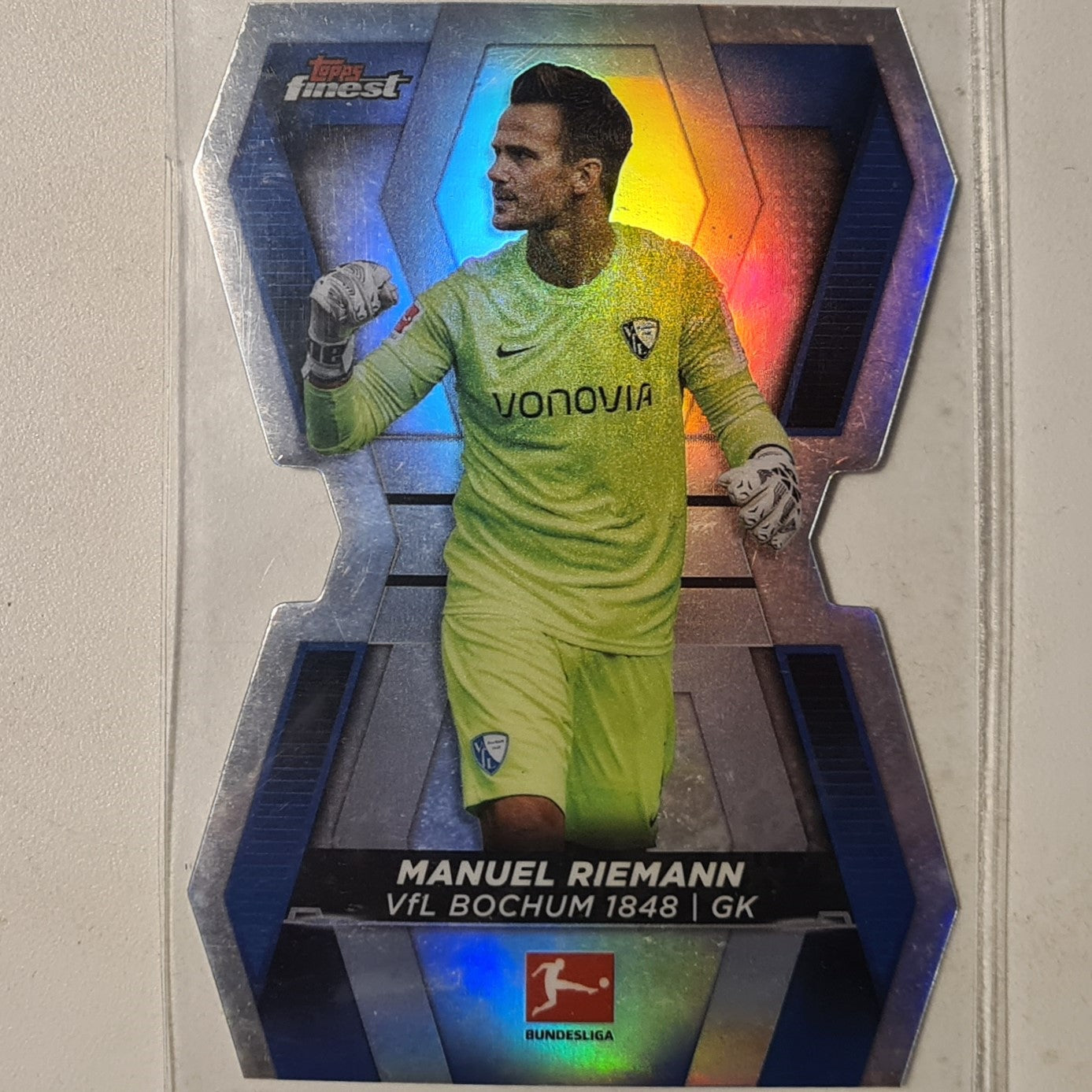 Manuel Riemann 2022 Topps Finest Bundesliga die-cut refractor  FG-MR soccer football Bochum Excellent