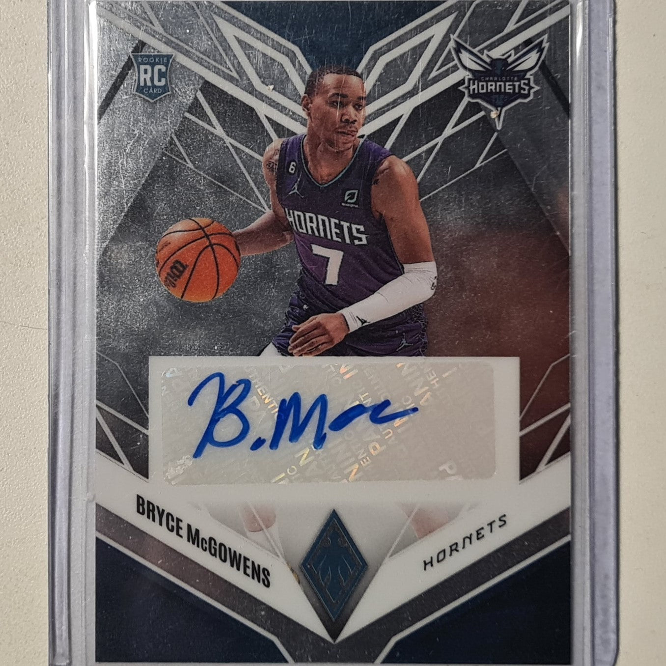 Bryce McGowens 2022-23 Panini chronicles phoenix RC Auto numbered 55/99 PRA-BRM NBA Basketball Charlotte Hornets Excellent