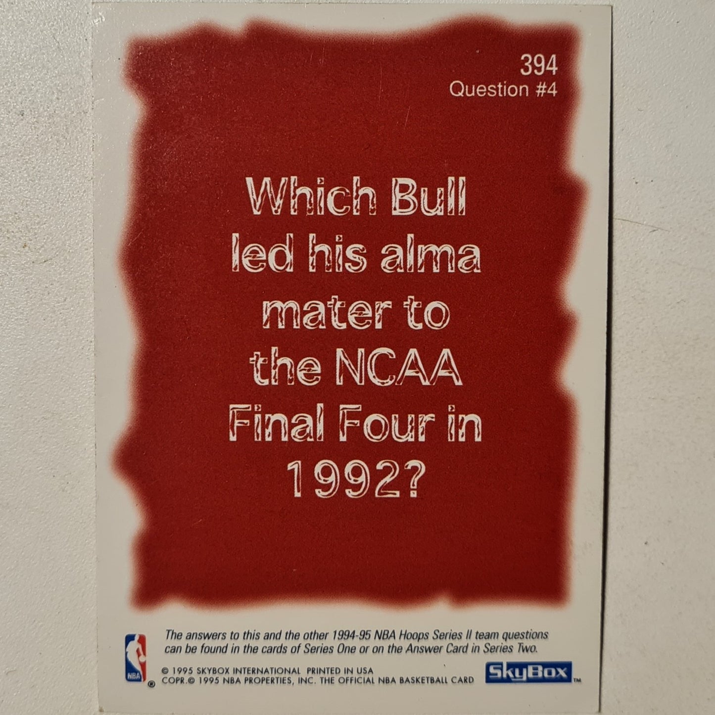 Chicago Bulls logo 1995 Skybox #394 NBA Basketball good sleeved