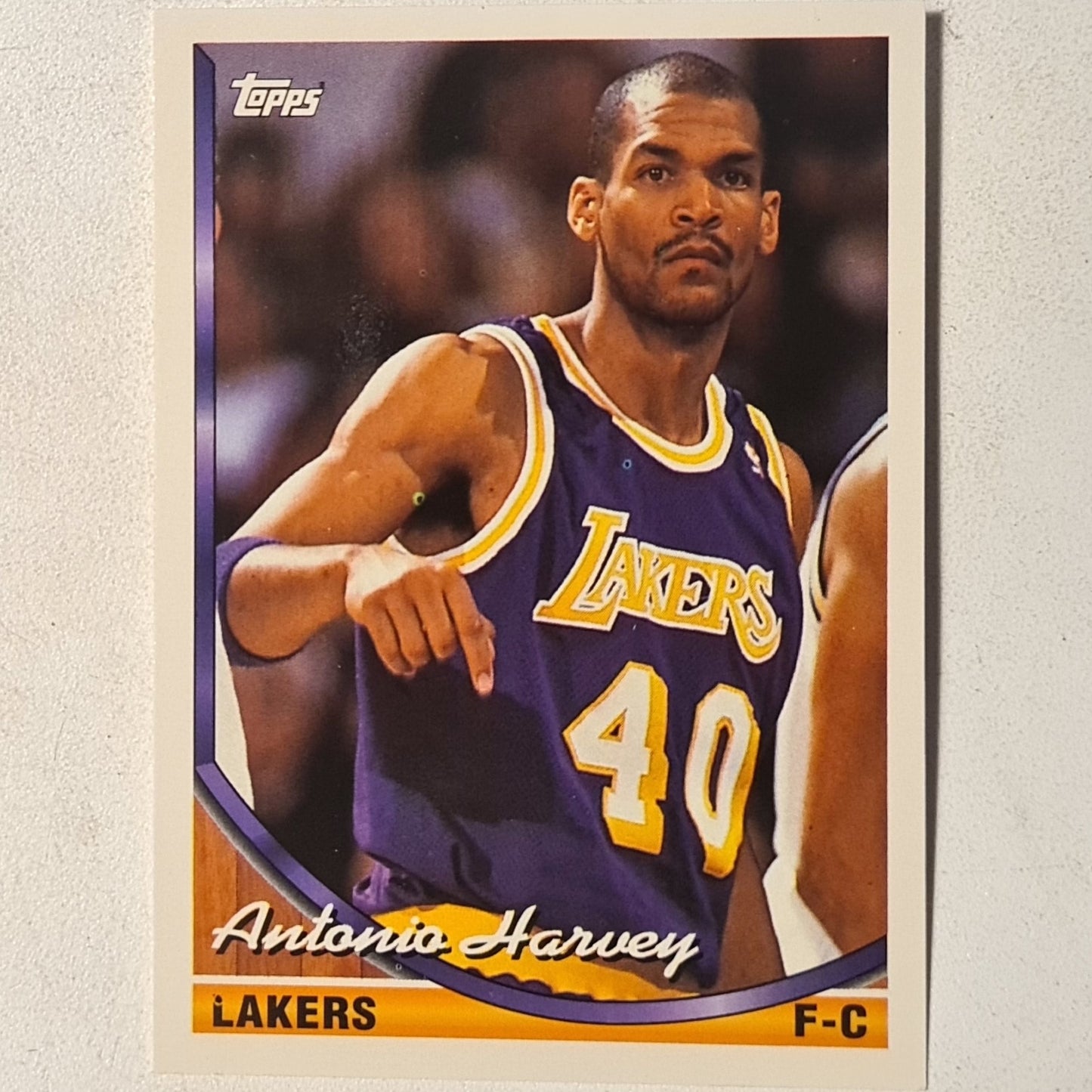 Antonio Harvey 1994 Topps #361 NBA Basketball LA Lakers very good sleeved