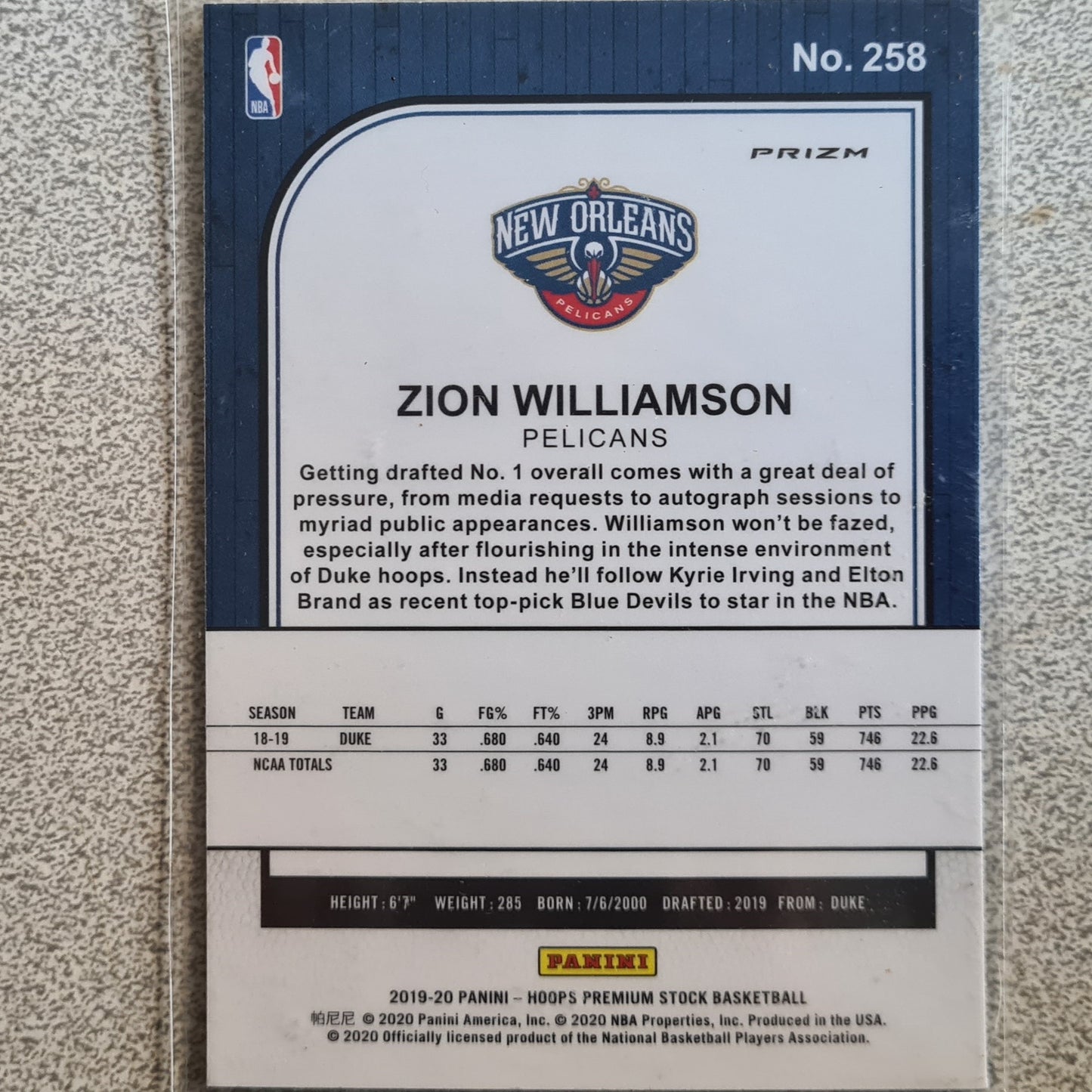 Zion Williamson 2019-20 NBA Hoops premium stock laser prizm Rookie RC #258 NBA Basketball New Orleans Pelicans Excellent/mint sleeved