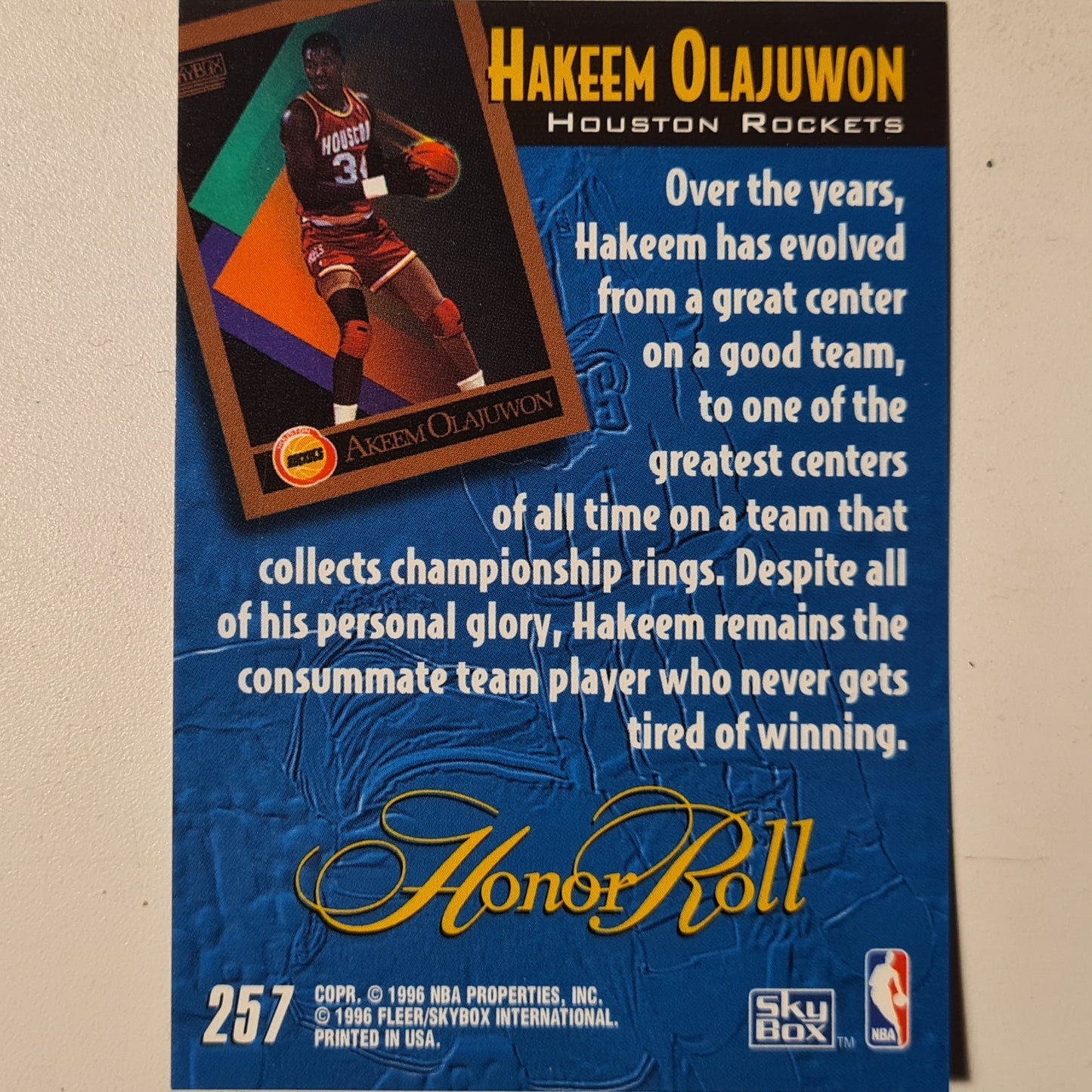 Hakeem Olajuwon 1996 Skybox Fleer Honor Roll insert #257 NBA Basketball Houston Rockets Excellent +