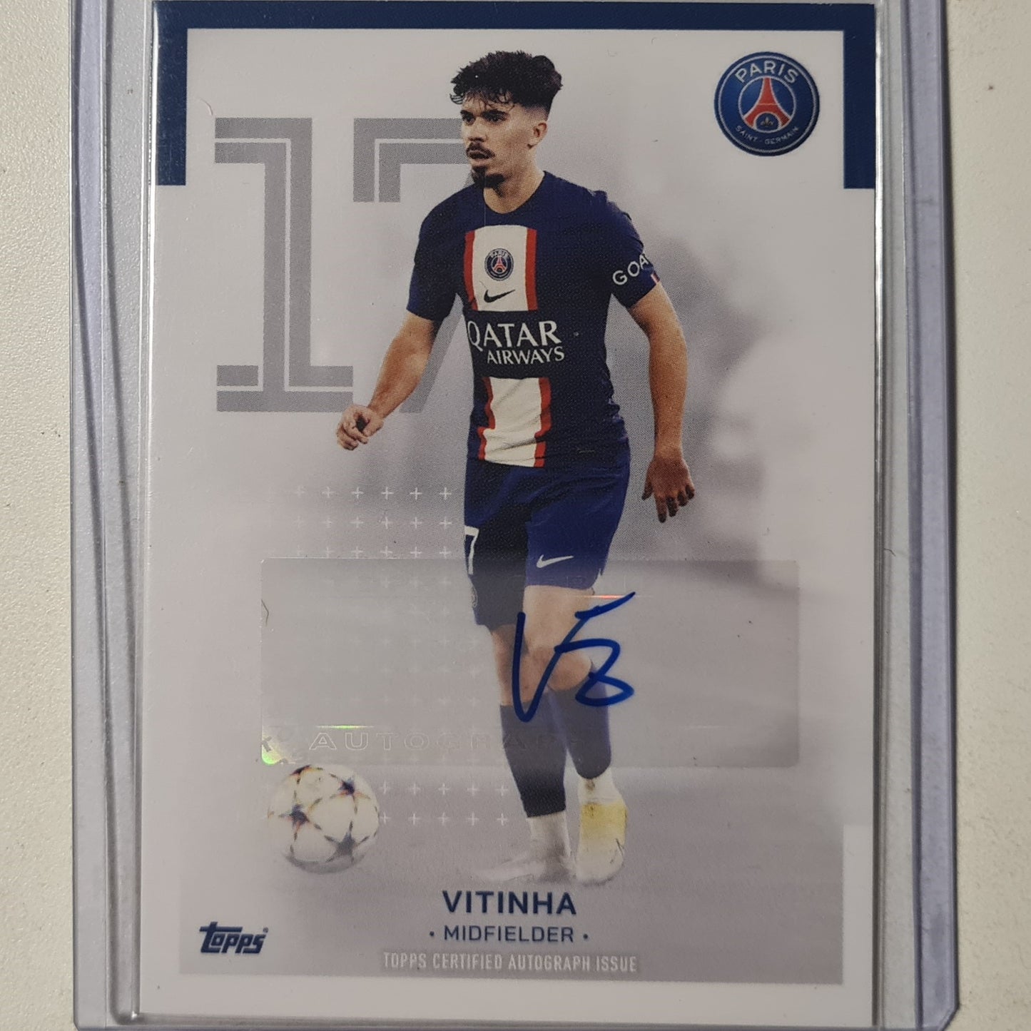 Vitinha 2022-23 Topps PSG Curated set Auto AU-VT Soccer Football Paris Saint Germain excellent +