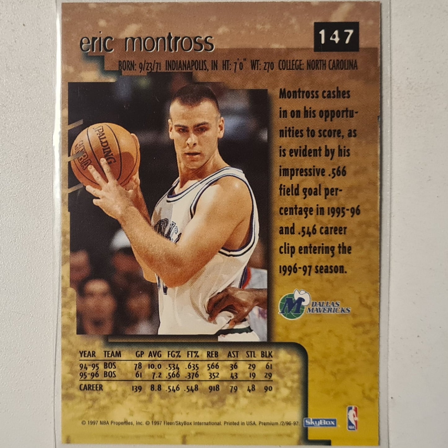 Eric Montross 1997 Skybox Premium #147 NBA Basketball Dallas Mavericks Excellent