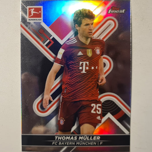 Thomas Muller 2022 Topps Finest Bundesliga refractor #130 Football Bayern Munich Excellent sleeved